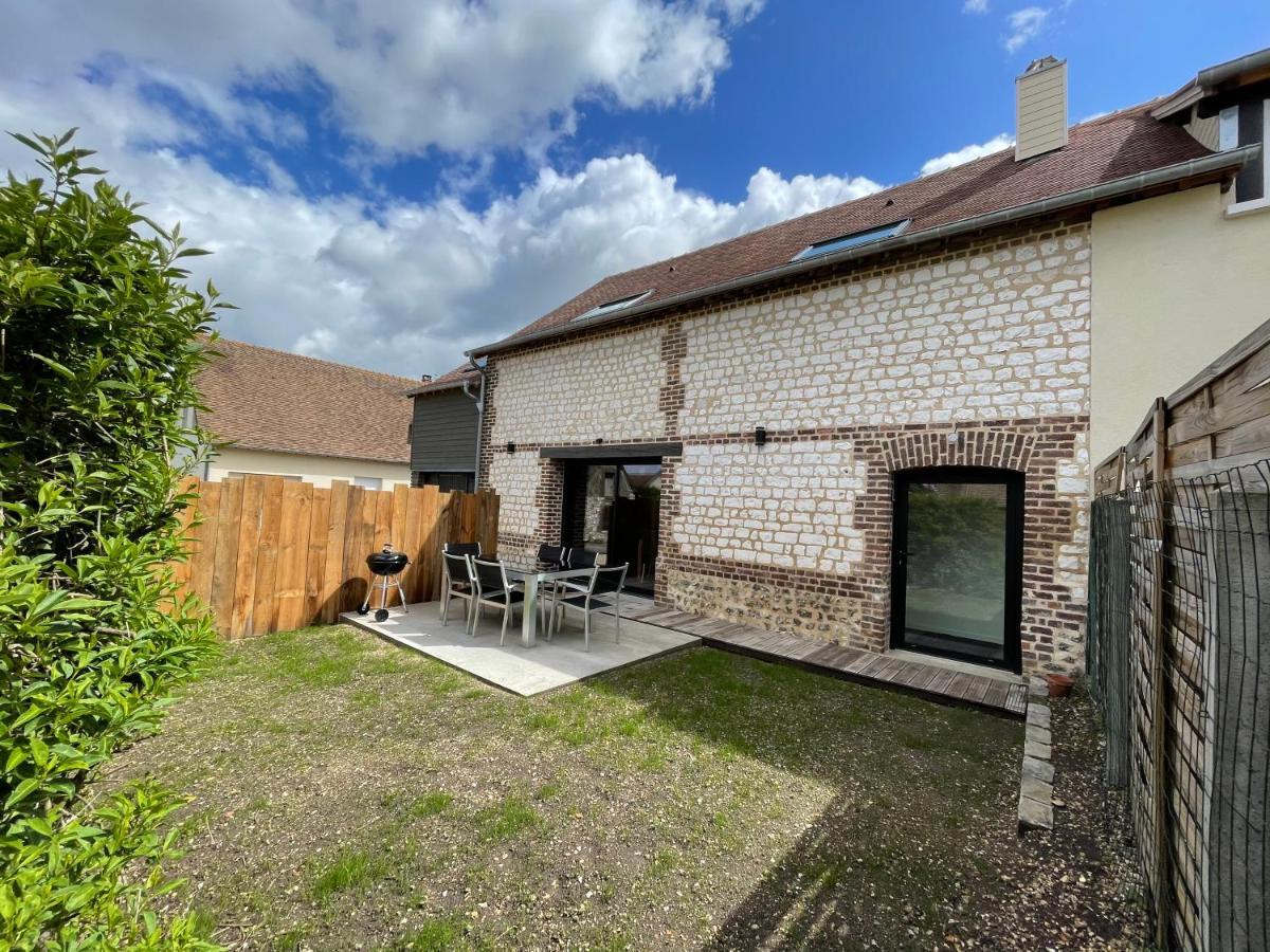 Gite Serenida Criquebeuf-sur-Seine Exteriör bild